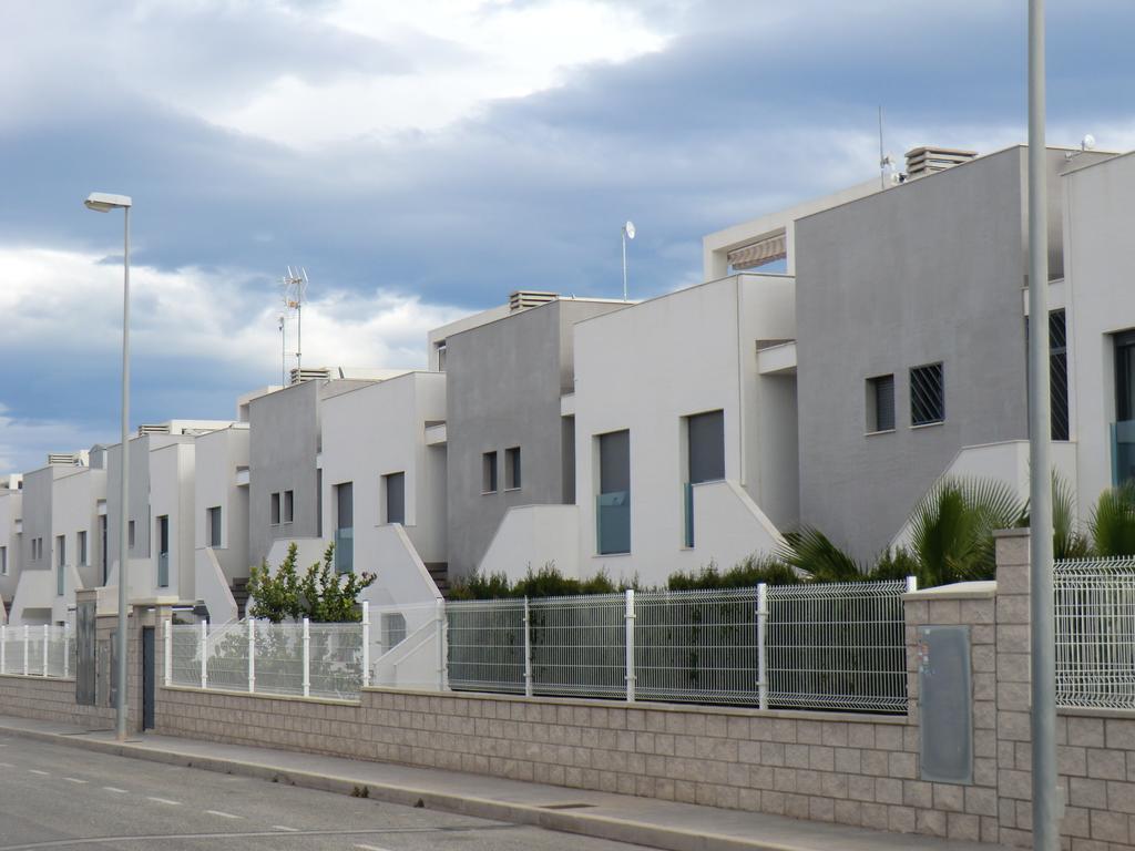 Casas Holiday - Oasis Beach Orihuela Luaran gambar