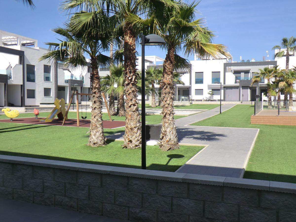 Casas Holiday - Oasis Beach Orihuela Luaran gambar