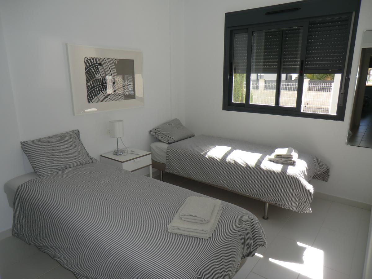 Casas Holiday - Oasis Beach Orihuela Luaran gambar